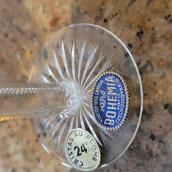 6 Bohemia cut crystal sherry glasses. - Picture 4 of 6